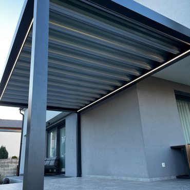 Inspirace Carport ARTOSI – aluminiowa wiata na samochody
